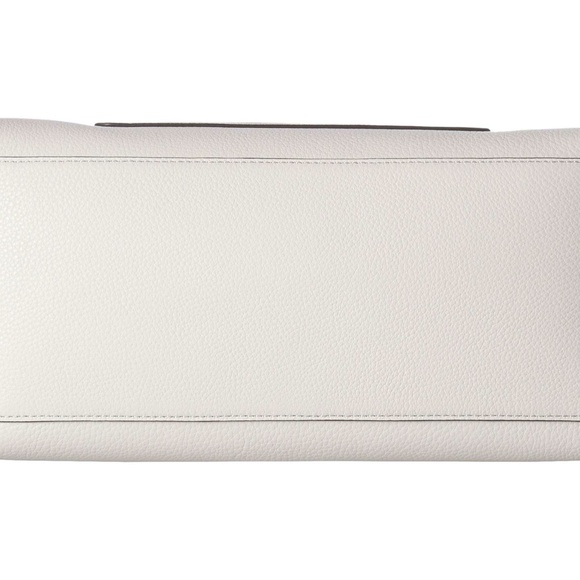 Tory Burch Chelsea Slouchy Leather Shoulder Bag - Picture 4 of 8